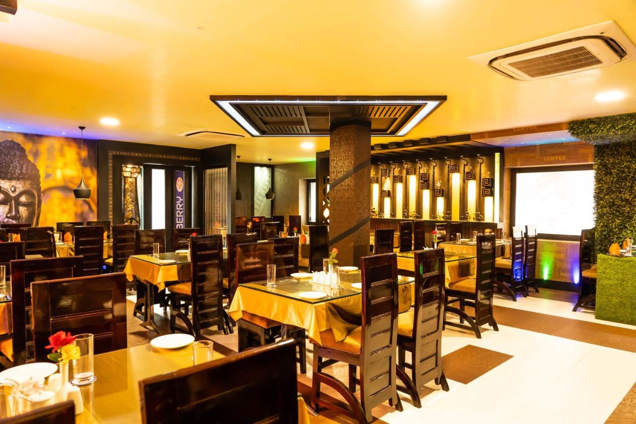 קוטאק Hotel Bnson Blue מראה חיצוני תמונה